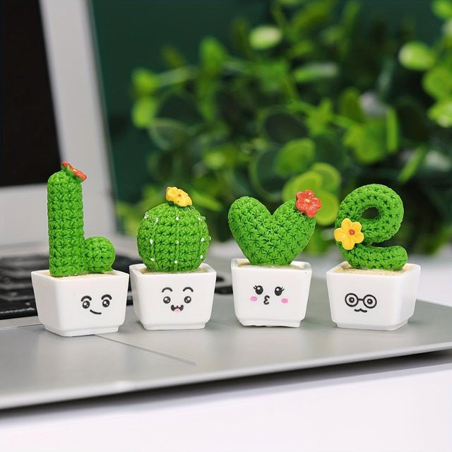 4-teiliges Love & Cactus Resin-Figuren Set von Yiran Bag in Grün zur Tischdekoration - Bild 1
