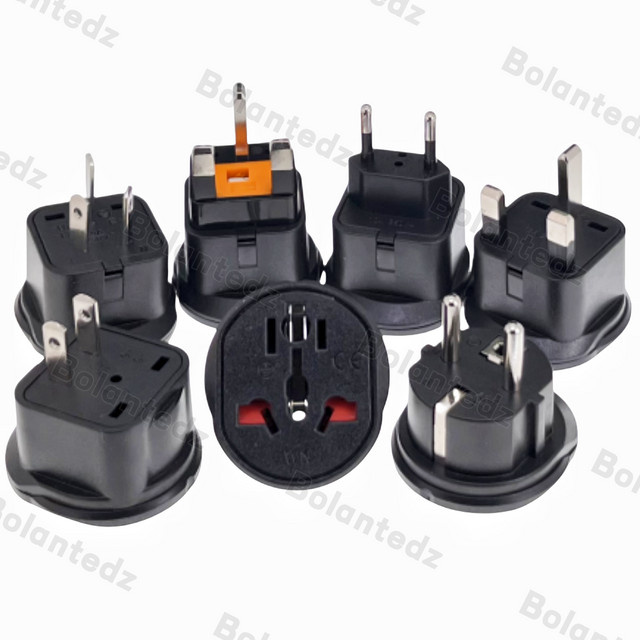 Bltdzkj Universal Reise-Reiseadapter für US UK AU CN KR EU Steckertypen in Schwarz - Bild 1
