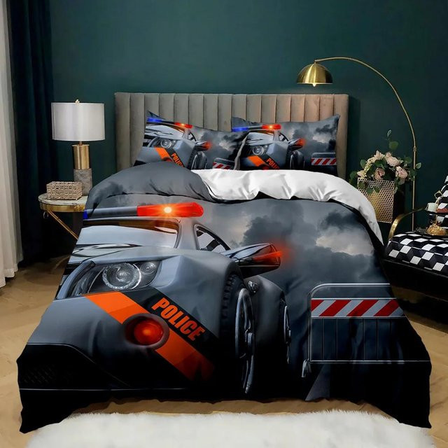 Bettbezug mit Polizist und Polizeiauto von Your Warm Home, 2-teiliges Bettset aus Polyester mit Cartoon-Fahrzeug-Motiv in Schwarz und Rot, Breite: 133 cm, Höhe: 200 cm, inklusive 2 Kissen mit Maßen 50 x 70 cm - Bild 1
