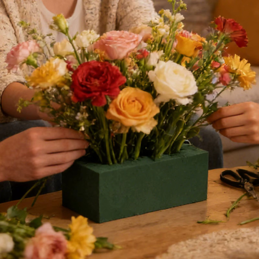 Grüner Blumensteckschaum-Block für DIY Blumenarrangements, saugfähiger Steckschaum für nasse und trockene Verwendung - Bild 2