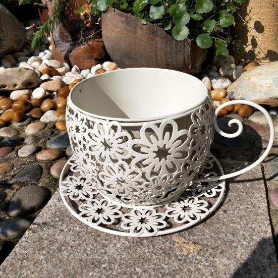 Dekorativer Vintage Blumentopf in Mintgrün aus Eisen für Sukkulenten und Kräuter - Bild 2