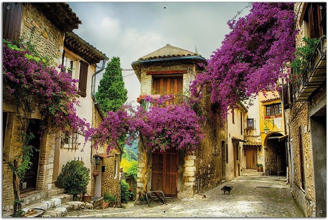 Wallario Gartenposter Malerische Stadt in der Provence mit bunten Blumen, Multicolor, Breite: 120 cm, Höhe: 180 cm - Bild 1