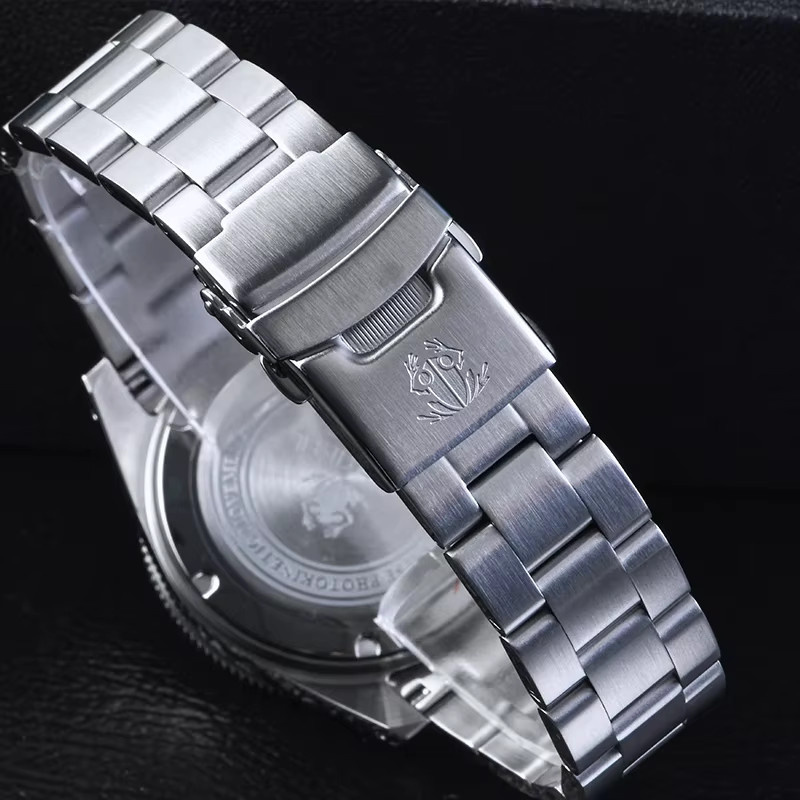 Tactical Frog Chronograph, Solar, Edelstahl, Saphirglas, Keramik, Herren - Bild 4