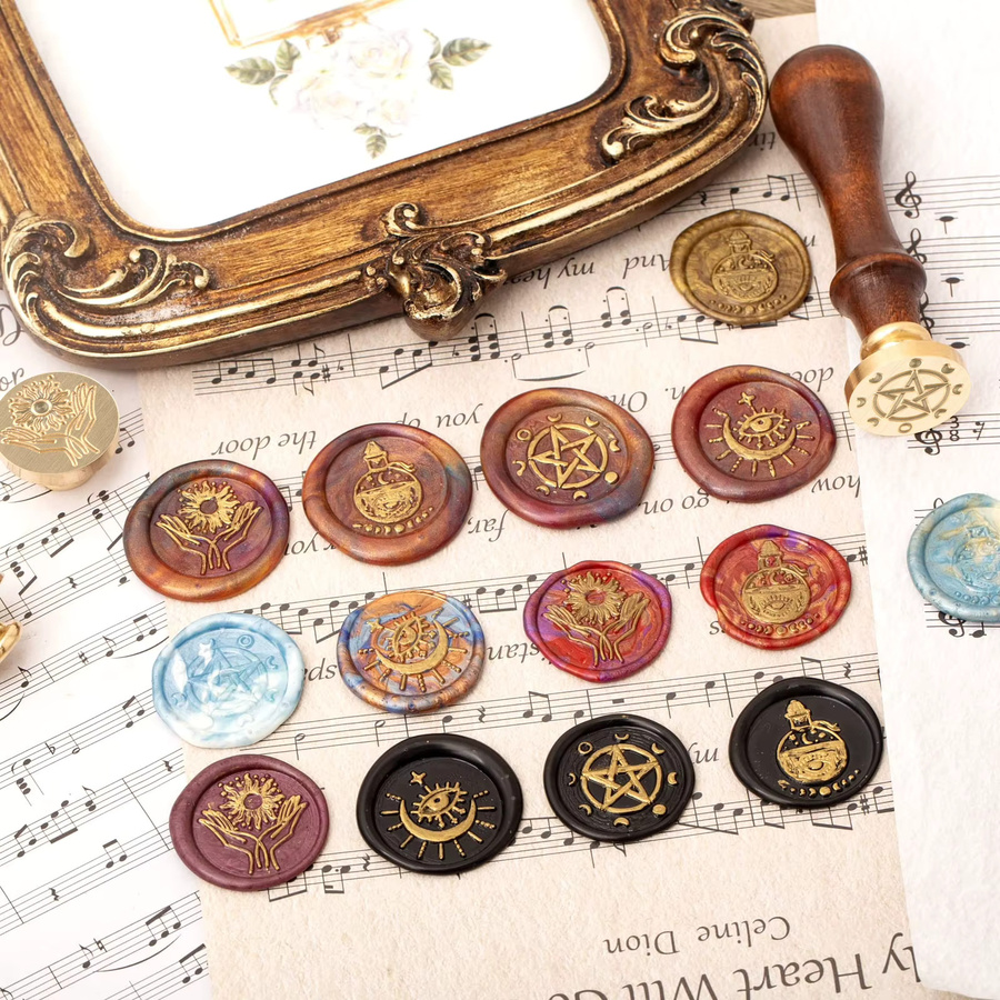 Wachssiegel-Stempelset mit Vintage Triple Moon Pentagramm, Mondphasen und Sonnenflaschenmuster aus Holz - Bild 3