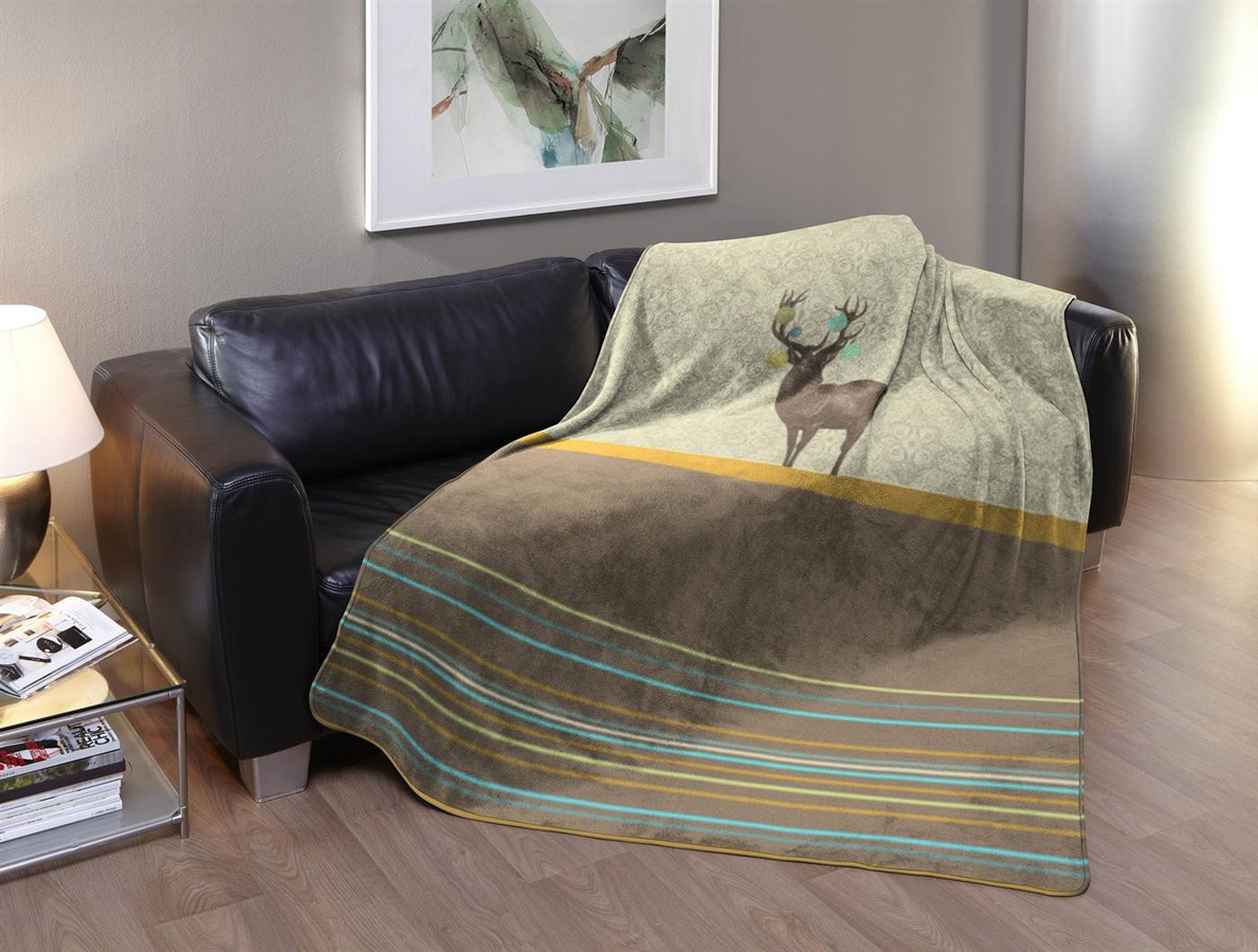 Fleuresse Microfaser Flausch-Decke Kuscheldecke mit Hirsch-Motiv in Beige, B/B: 150 x 200 cm - Bild 1