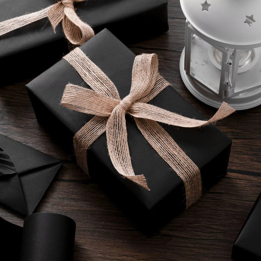 Schwarze Kraftpapierrolle für Bastelarbeiten, Poster und Geschenkverpackungen in matter Optik - Bild 3