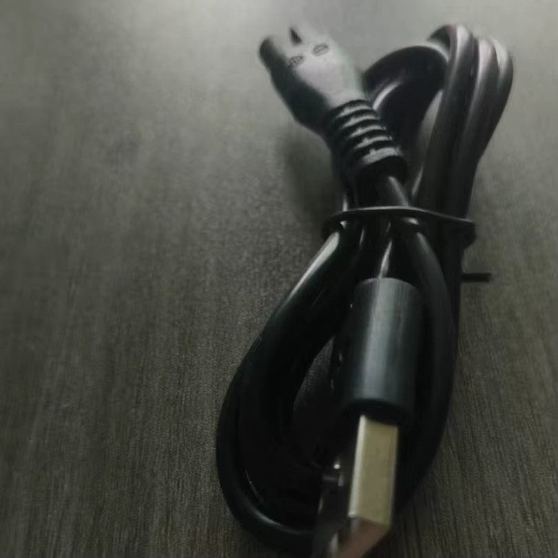 Kemei USB-C Ladekabel für Haarschneidemaschine KM-5031 in Schwarz - Bild 2