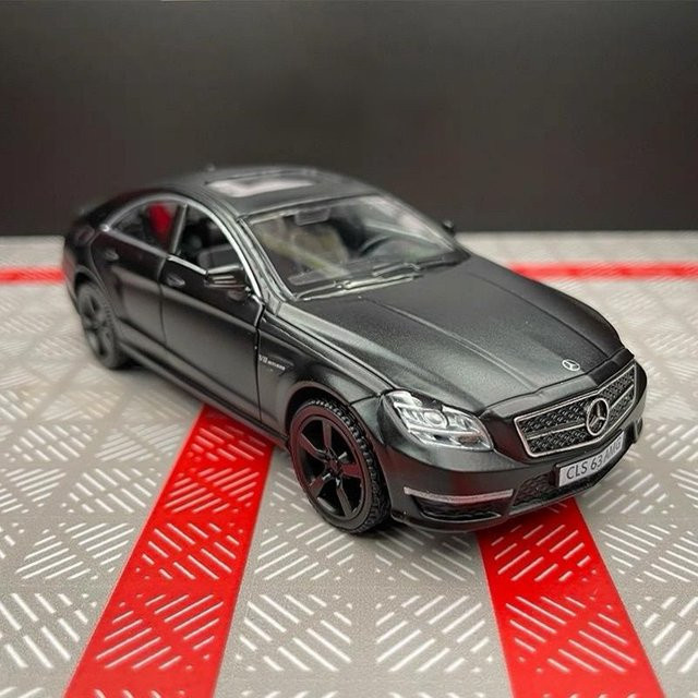 MAKEDA Mercedes-Benz C63S CLS63 AMG Coupé, Modellauto, 1:36, Metall - Bild 1