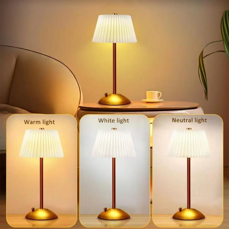 Wiederaufladbare LED-Tischleuchte von Fantastic House aus Metall und Stoff in Grün mit Gold/Messing, dimmbar und kabellos mit Touch-Funktion - Bild 5