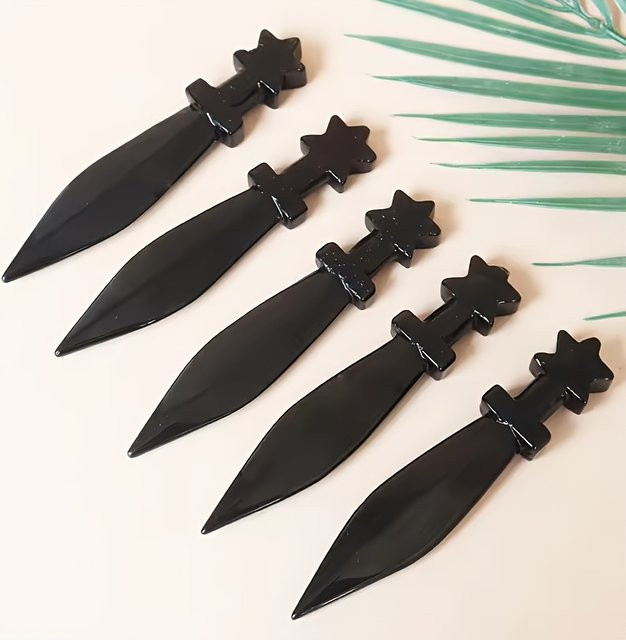 Obsidian-Mondschwert-Schnitzerei aus Stein von CrystalHola in Schwarz - Bild 1