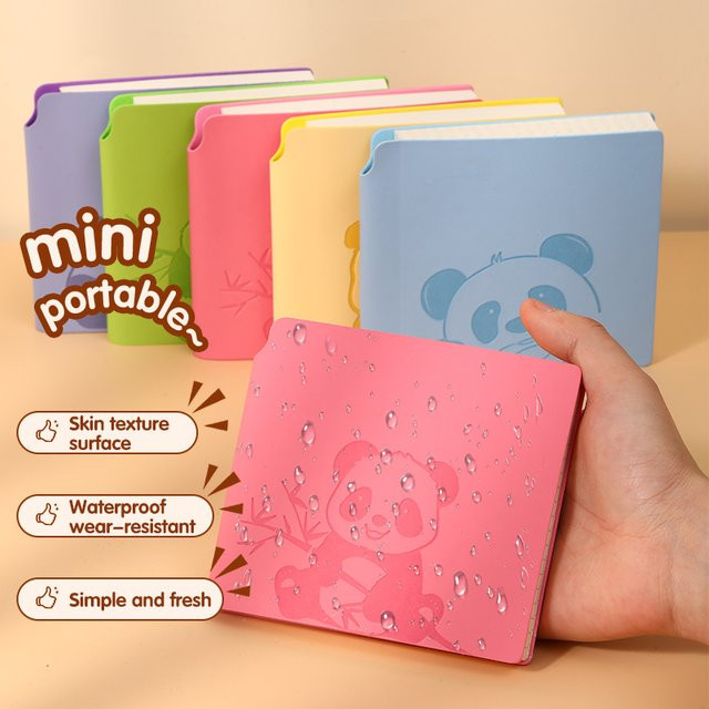 Mini-Cartoon-Panda Notizbuch Softcover in Lila und Mehrfarbig für Schule und Beruf - Bild 1