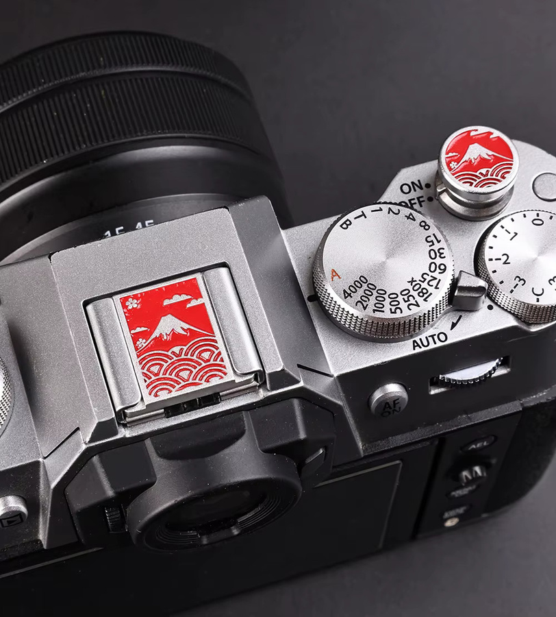 Metall-Kamera-Blitzschuhabdeckung mit Gewindeknopf-Set passend für Fujifilm XT2 XT3 XT10 XT20 XT50 X100V X100VI XT30II XT30III - Bild 3