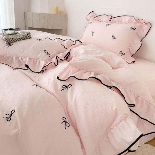 3-teiliges Bettwäscheset Bin Chi Textiles mit Schleifenstickerei und Rüschen in Rosa, B/H: 135 x 200 cm - Bild 1