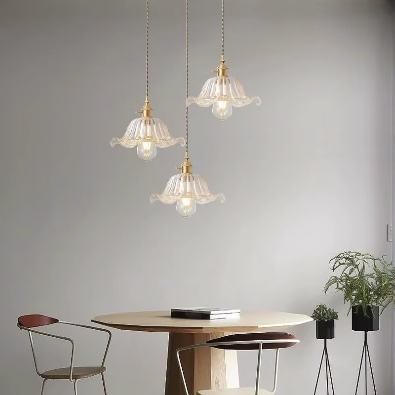 Moderne LED-Pendelleuchte von Ramalho aus Glas und Metall in Transparent und Gold/Messing für Esszimmer, Flur oder Balkon - Bild 2