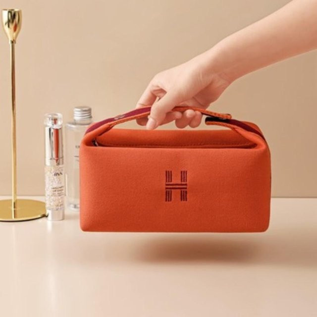 Tragbare Kulturtasche von KaiTingu als wasserdichter Toilettenartikel-Organizer für Reisen und Badezimmer, Farbe: Orange, B/T/H: 22,0 x 12,0 x 9,0 cm - Bild 1