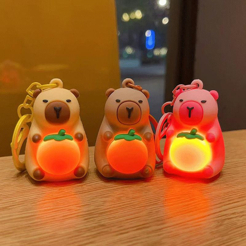 Linyi toy Capybara Puppe Schlüsselanhänger mit Beleuchtung Silikon - Bild 2