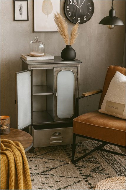 Metallschrank Konstantin von Möbel Direkt mit 2 Glastüren in Metallgrau im Industrie-Look - Bild 1