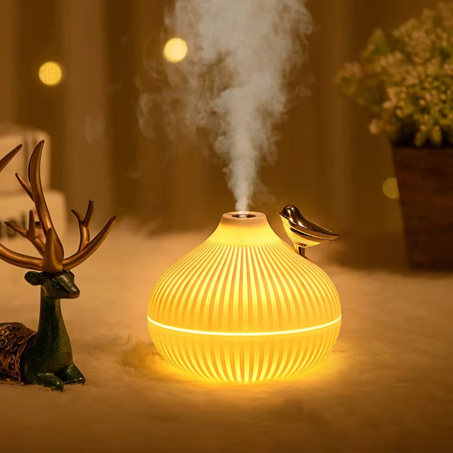 CREAROMA Mini USB-Luftbefeuchter und Ultraschall-Aroma-Diffusor mit LED-Nachtlicht und Duftfach, Weiß, 300 ml - Bild 2