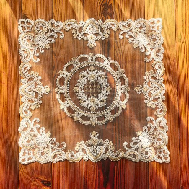 Yiran Furniture Quadratische Tischdecke mit floraler Spitze aus Baumwolle, Weiß, B/B: 40 x 40 cm - Bild 1