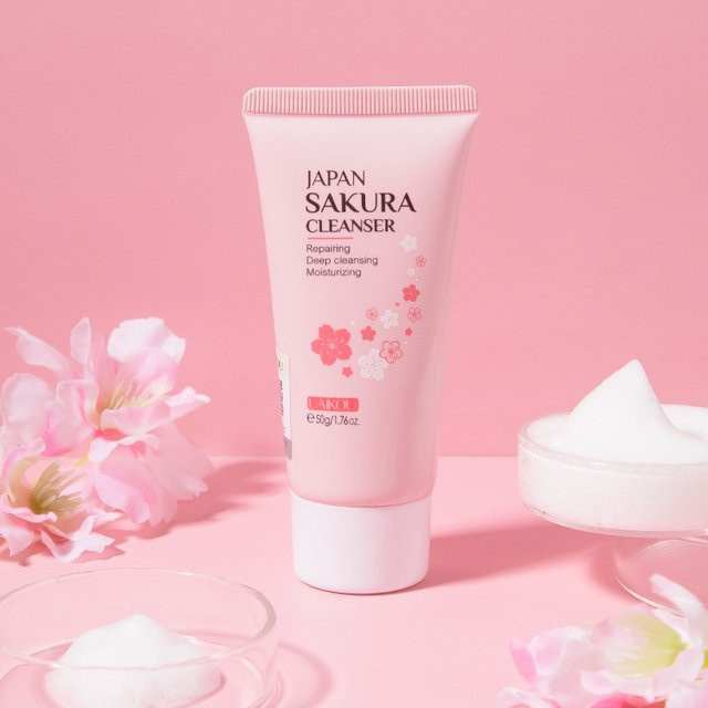 Sakura Cleanser Rich Foam Gesichtswaschcreme, Schaum, Fettige Haut - Bild 1