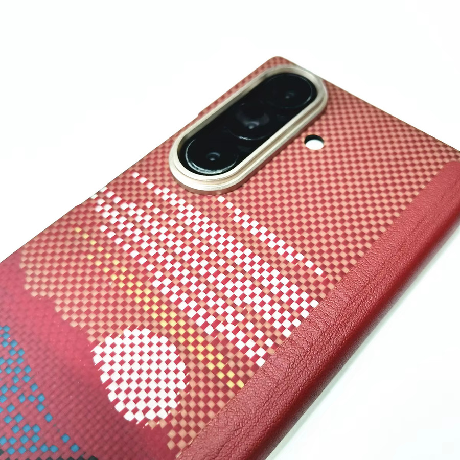 Schlanke Aramid-Carbonfaser Hülle für Samsung Galaxy Z TriFold Fold7 mit MagSafe Funktion und stoßfestem Schutz - Bild 3