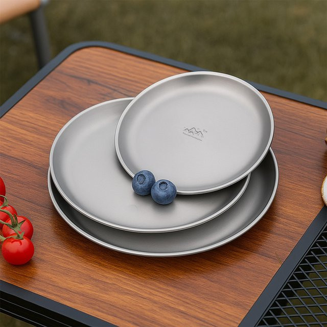 APWIKOGER Titan-Reinigungsplatte aus Metall, rundes Camping-Tablett in Silber, stapelbar und leicht - Bild 1