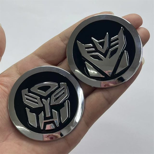 Hasbro Transformers Autobots Abzeichen Decepticons Logo 3D Legierung Aufkleber - Bild 1