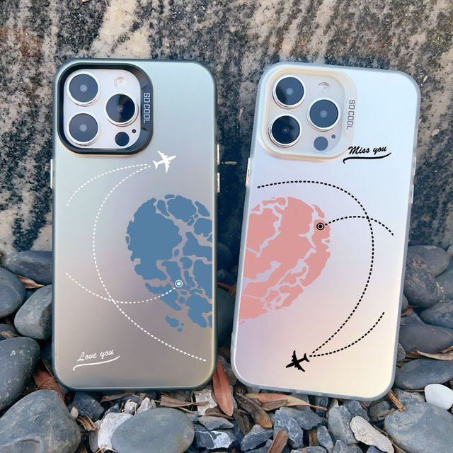 Stoßfeste Handyhülle mit Flugzeug- und Herz-Paar-Motiv für Apple iPhone 11 bis iPhone 17 Pro Max Plus in White und Multicolour - Bild 1