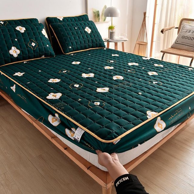 FebEr Spannbettlaken gesteppt in Grün, B/T: 90 x 200 cm, rutschfest und allergikerfreundlich - Bild 1