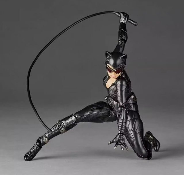 Bandai Marvel Yamaguchi Batman Black Catwoman Figur, 15cm, Einzelfigur - Bild 1