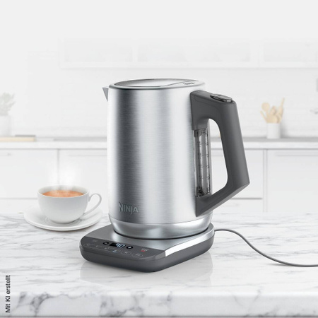 Ninja Wasserkocher aus Edelstahl in Silber mit Keep-Warm-Funktion, 1,7 l