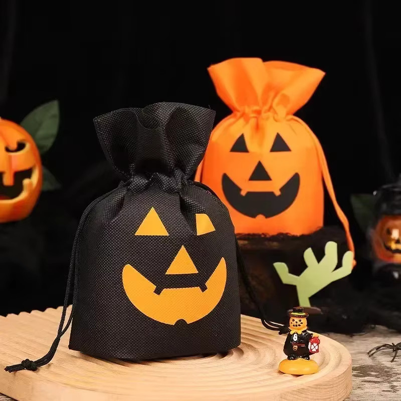 30 Stück Halloween Kürbis Süßigkeiten Taschen aus Vliesstoff mit Kordelzug in Schwarz für Kinder Party Gastgeschenke - Bild 4