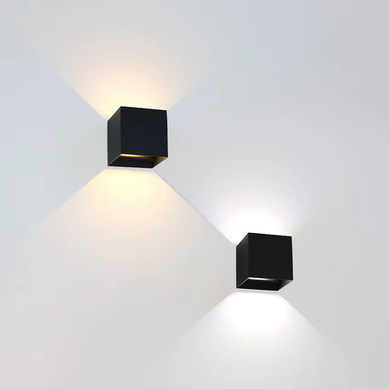 Feiyunlux Moderne Quadratische Außenwandleuchte aus Aluminium in Schwarz, Weiß oder Grau - Bild 3