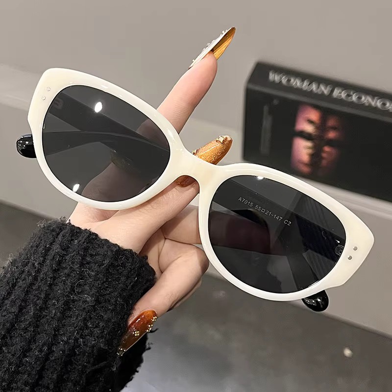 Hindfield Sonnenbrille Cat-Eye, Unisex, Vollrand, Kunststoff, weiß - Bild 1