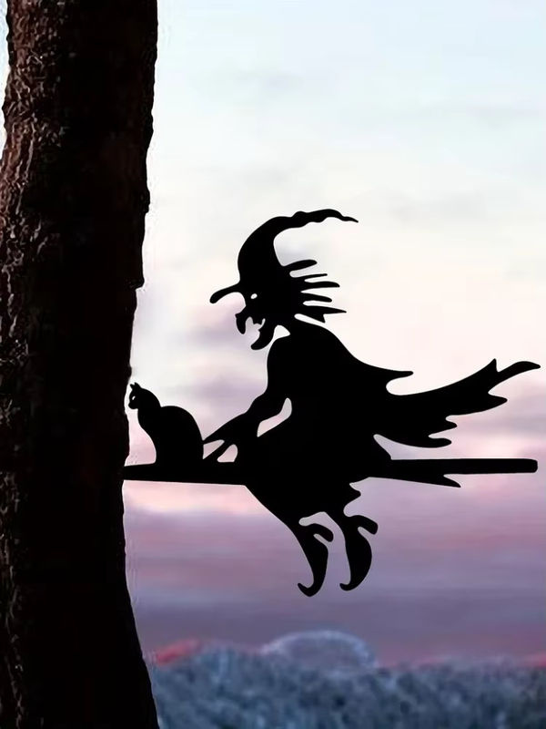 Halloween Metall Wandkunst Hexe und Katze auf Zweig als Silhouette Deko in Schwarz für Garten und Hof - Bild 6