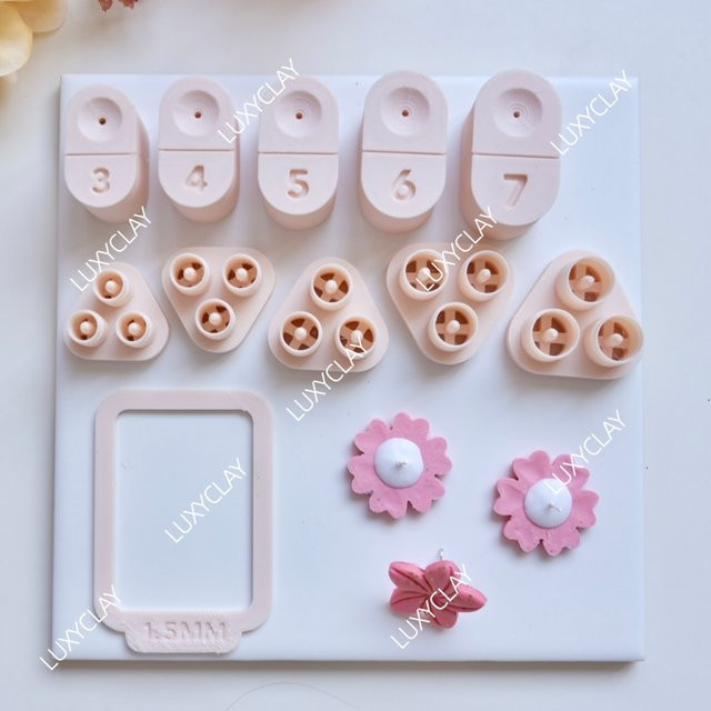 Einpresswerkzeuge für Polymer-Clay-Ohrringe aus Kunststoff zur Herstellung von Tonschmuck - Bild 1