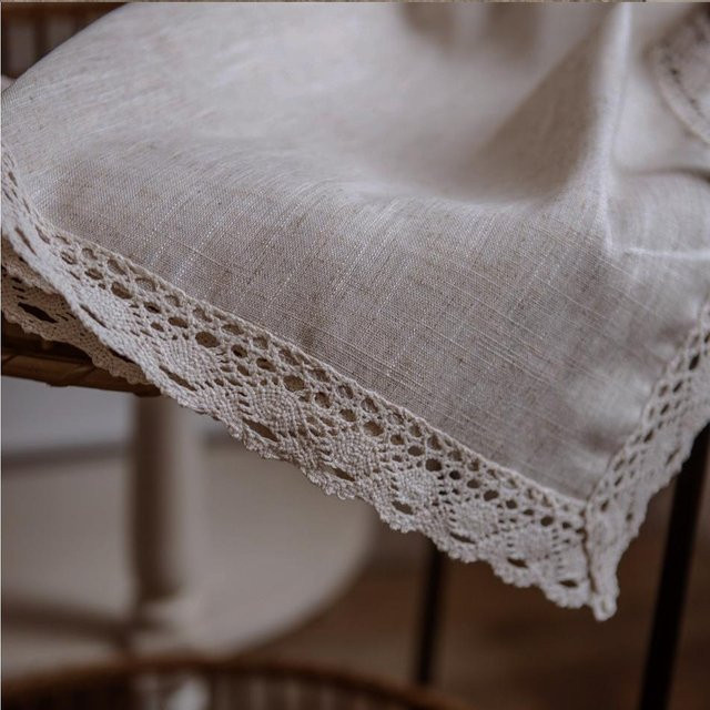 WW Clothing Baumwoll-Leinen-Tischdecke in Beige mit Jute-Spitze und Quasten, rechteckig, B/T: 140 x 140 cm - Bild 1