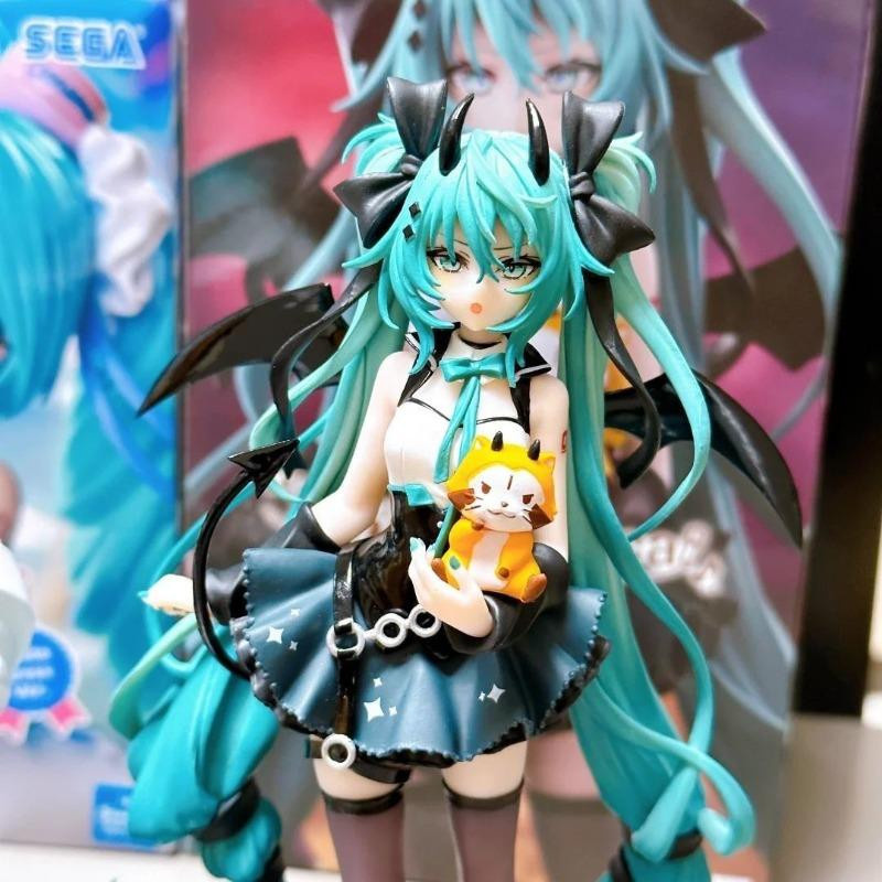 Yiran toy 1 Hatsune Miku Kleiner Teufel Dunkler Engel Waschbär Anime Figur PVC - Bild 4