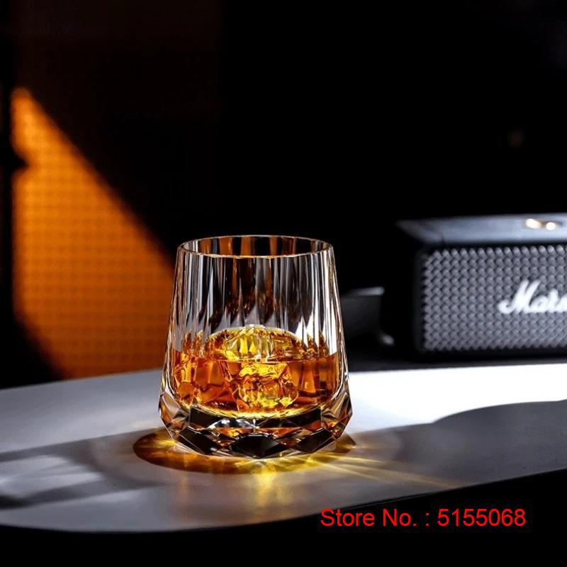 Yiran Furniture Kristallkelch Zeus' Ewiger Stein in Schwarz mit Diamantschliff, 210ml Tumbler für Whiskey, Brandy und Likör - Bild 3