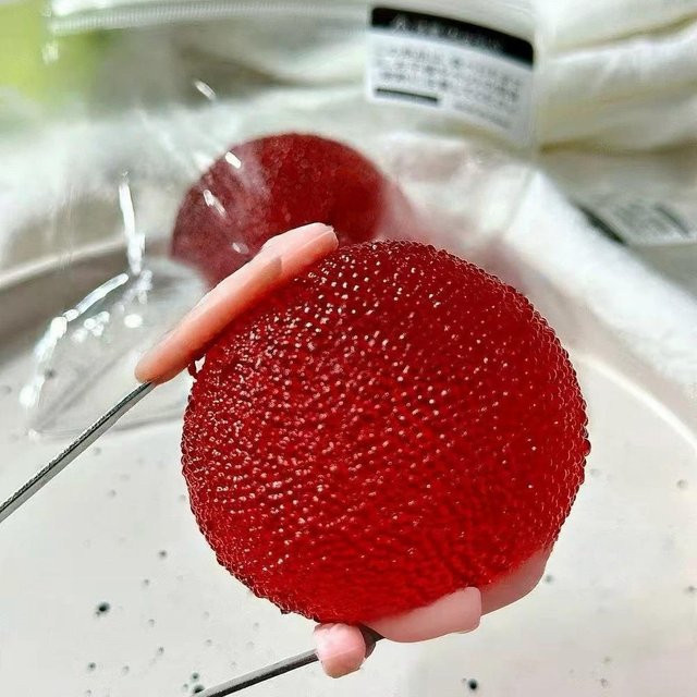 Lychee Squishy Spielzeug, Maltose Textur, Stressball - Bild 1