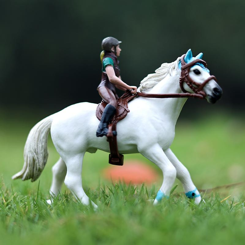 Realistisches Wildpferd Actionfigur aus PVC von Discover Intime als Sammlerstück für Kinder - Bild 2