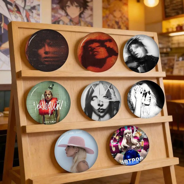 Kayou Button Pin Lady Gaga Anime, Brosche - Bild 1
