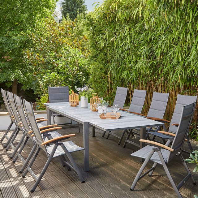 Siena Garden Savina XL/Kingston Garten-Essgruppe aus Alu, Teak und Texfabric in matt Graphit/Grau mit ausziehbarem Glastisch und 10 Klappstühlen, Tisch B: 220-340 cm, T: 108 cm, H: 76 cm - Bild 1