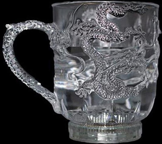LED-Drachenbecher mit magischem Farbwechsel und Lichteffekt, wasseraktiviert, transparent für Bier, Wein oder Whisky - Bild 1