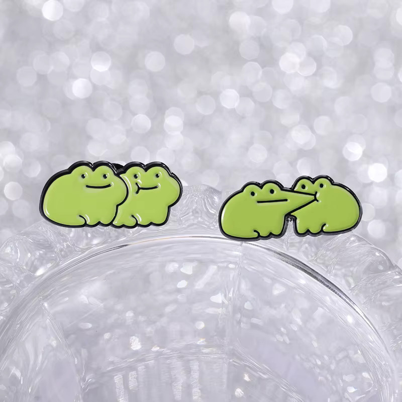 Miss Zoe Brosche Emaille, Cartoon Froggy, Unisex - Bild 3