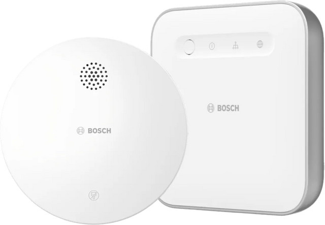 Bosch Smart Home Set bestehend aus kabellosem Rauchmelder und Smart Home Controller in Weiß - Bild 1