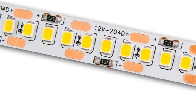 McShine LED-Stripe Warmweiß mit 204 LEDs, 1700lm, 5m Länge, IP20 - Bild 1