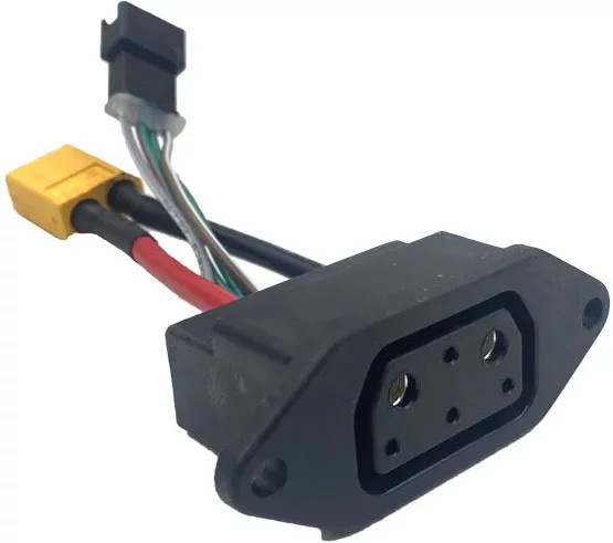Super Soco Lithium-Batterie Anschluss Ladegerät Buchse in Schwarz für TC TS TSX CU - Bild 1