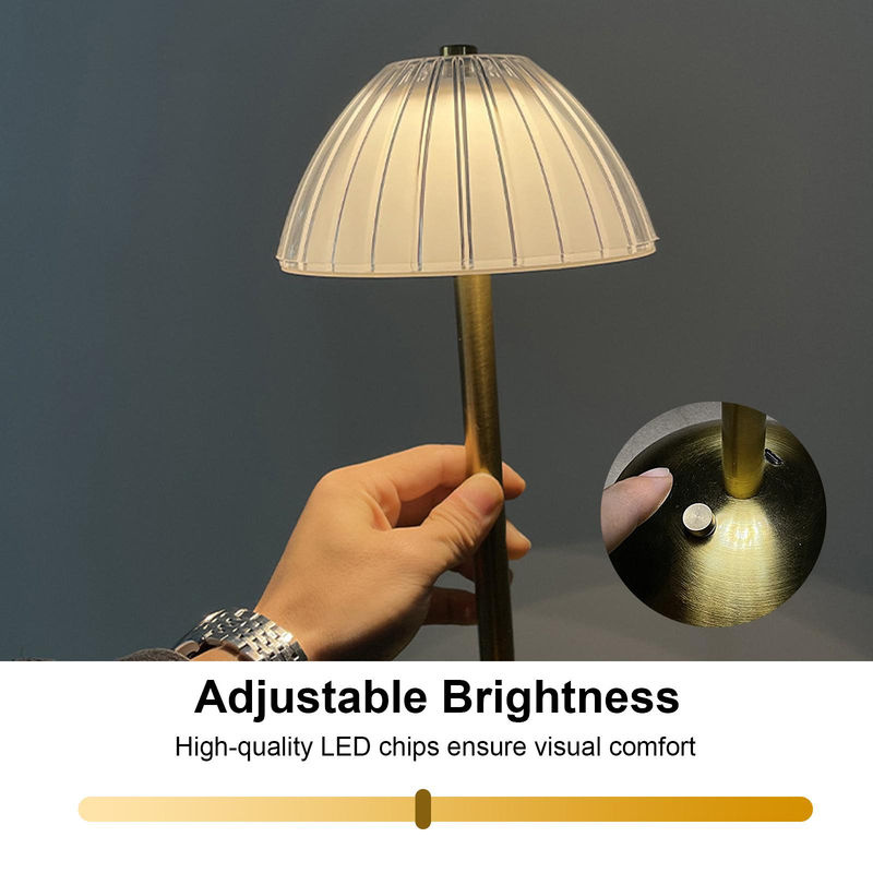 Igeteck Kabellose Tischlampe in Bronze, wiederaufladbare LED-Schreibtischlampe mit Touch-Steuerung, dimmbar und mit 3 Lichtfarben, Retro Metall Design - Bild 5