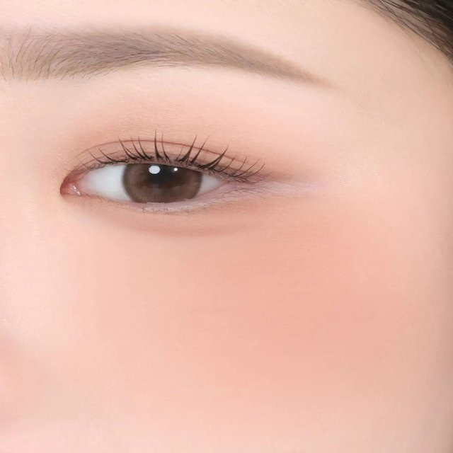 LUMMIR Light On Eyes Lidschattenpalette Midnight Ash, Matt, mit Primer - Bild 1